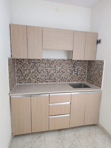 Bedroom in 1 RK Builder Floor at Shastri Nagar – for Rent