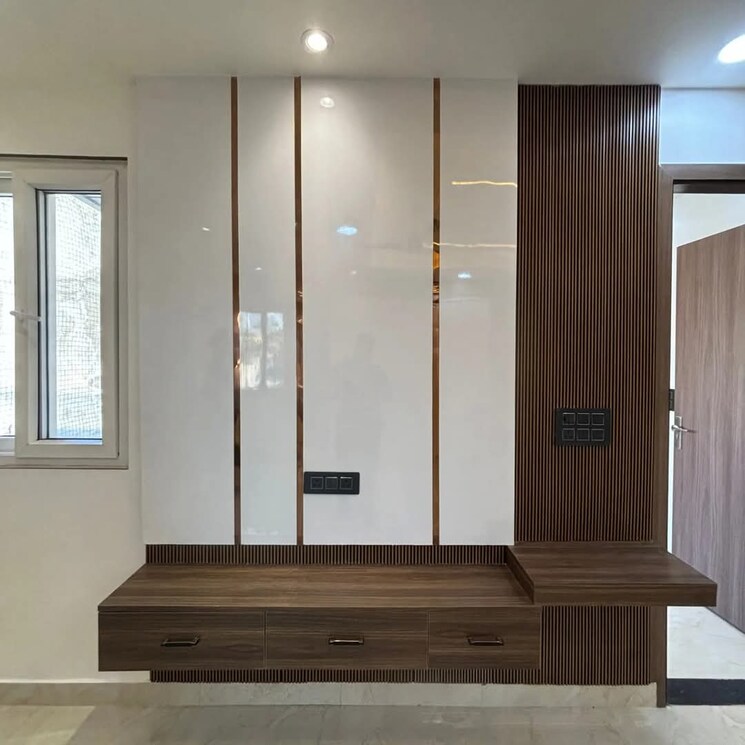 Room, dlf-one-midtown 3.5 Bedroom 2700 Sq.Ft. Apartment In Moti Nagar Delhi 8865771