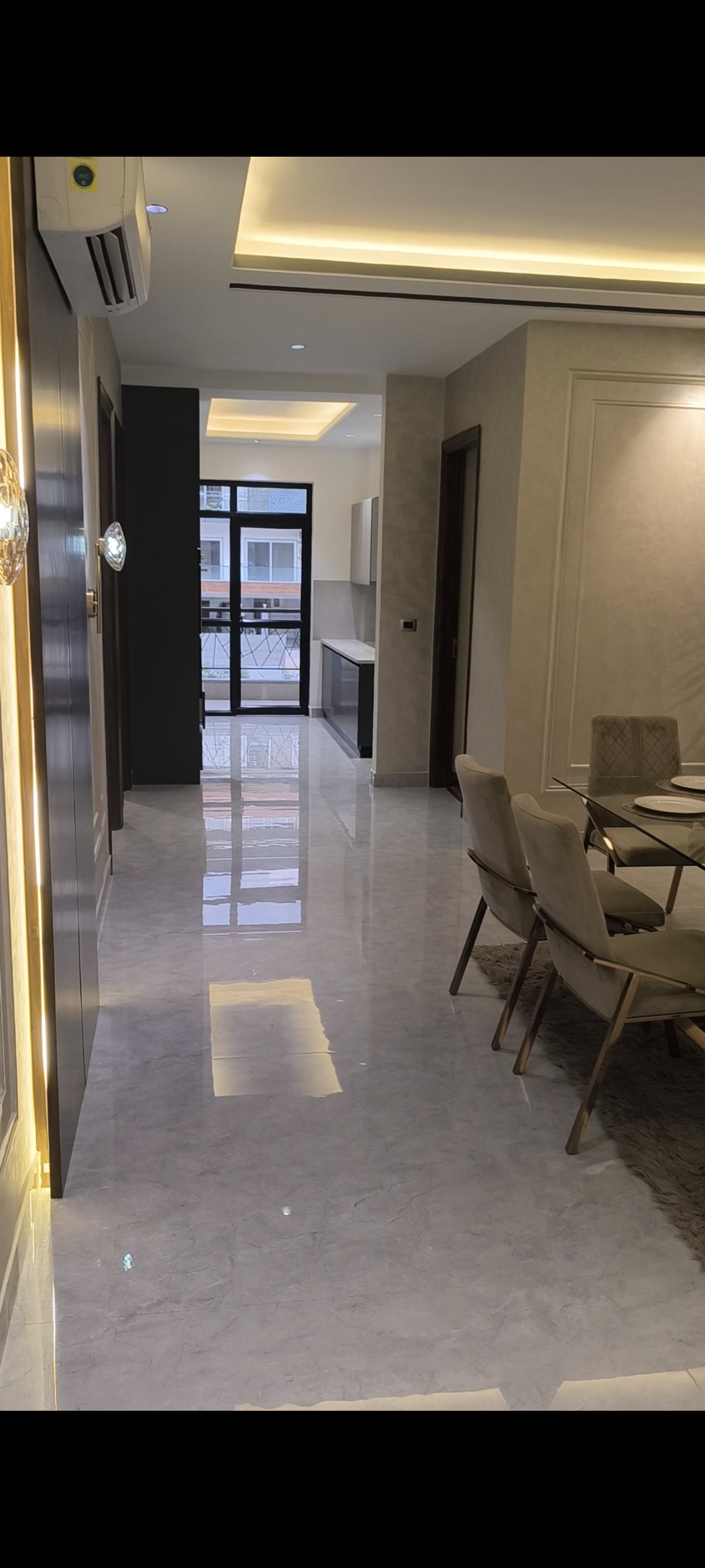 4 BHK + Servant Room 1900 Sq.Ft. Builder Floor in Ansal API Esencia