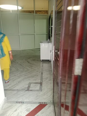 Staircase in 3.5 BHK Builder Floor at Sector 18 – for Rent