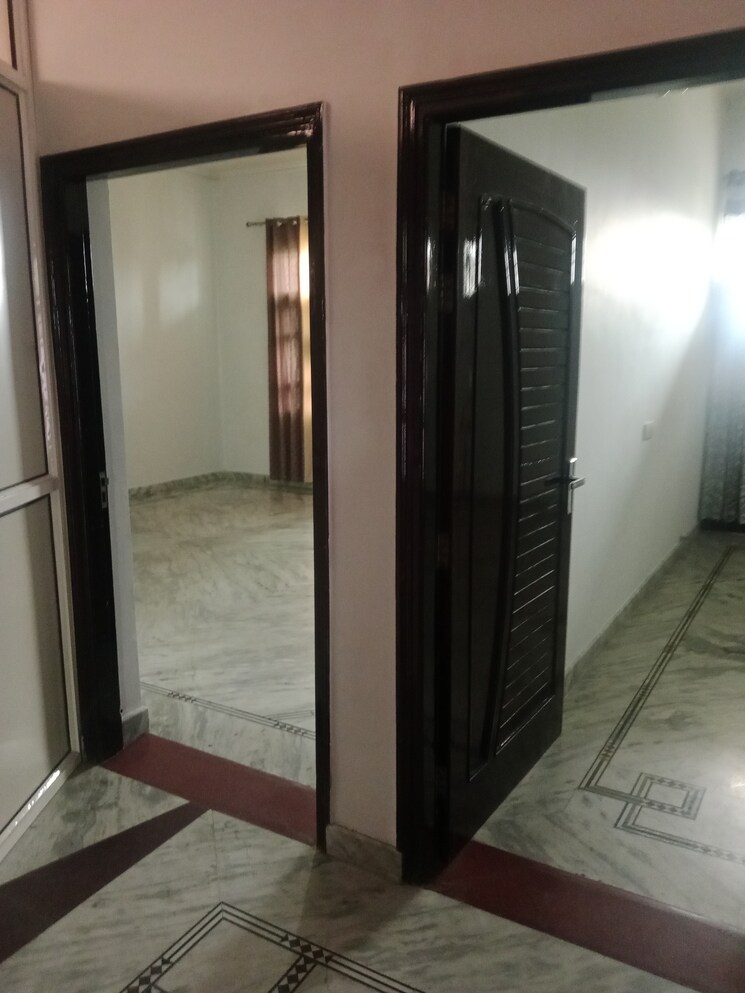 undefined, sector 18 3.5 Bedroom 2805 Sq.Ft. Builder Floor In Sector 18 Panipat 8865799