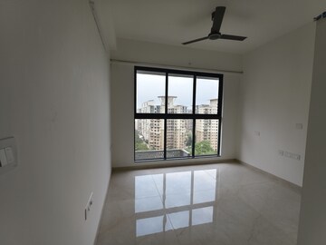 Room in 2 BHK Apartment at Godrej Urban Park, Chandivali – for Rent