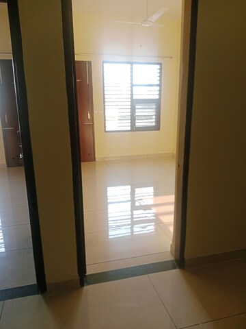Room in 2 BHK Builder Floor at Sector 40 – for Rent