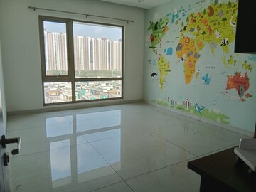 Room in 4 BHK Apartment at Jayabheri The Peaks, Narsingi – for Rent
