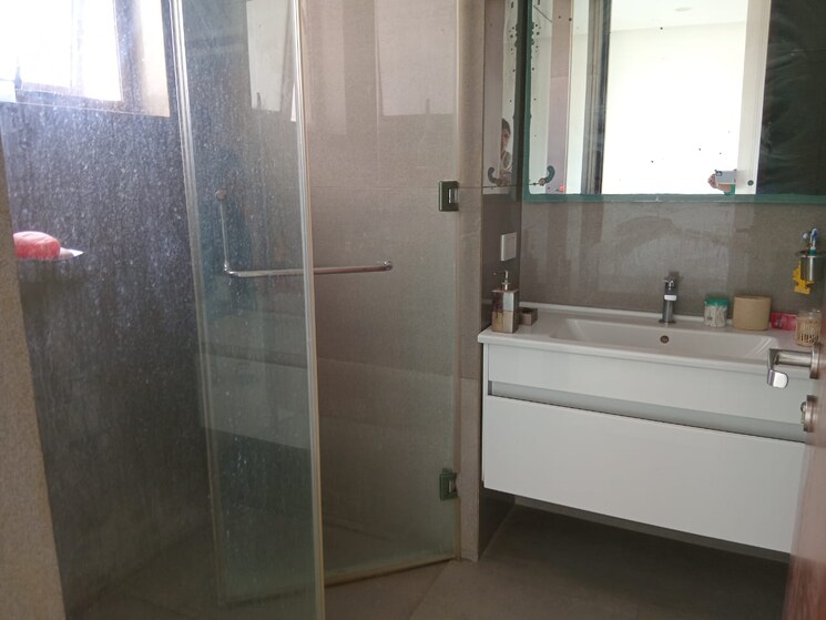 Bathroom, jayabheri-the-peaks 4 Bedroom 5440 Sq.Ft. Apartment In Narsingi Hyderabad 8865823
