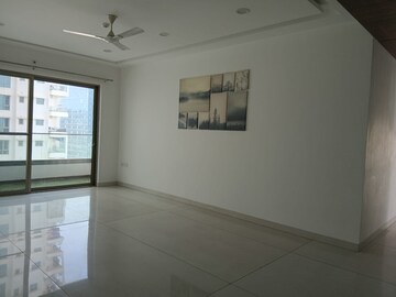 Room in 4 BHK Apartment at Jayabheri The Peaks, Narsingi – for Rent