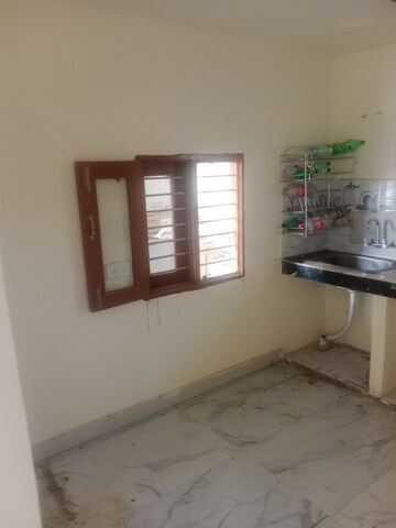 Kitchen in 2 BHK Builder Floor at Sector 40 – for Rent
