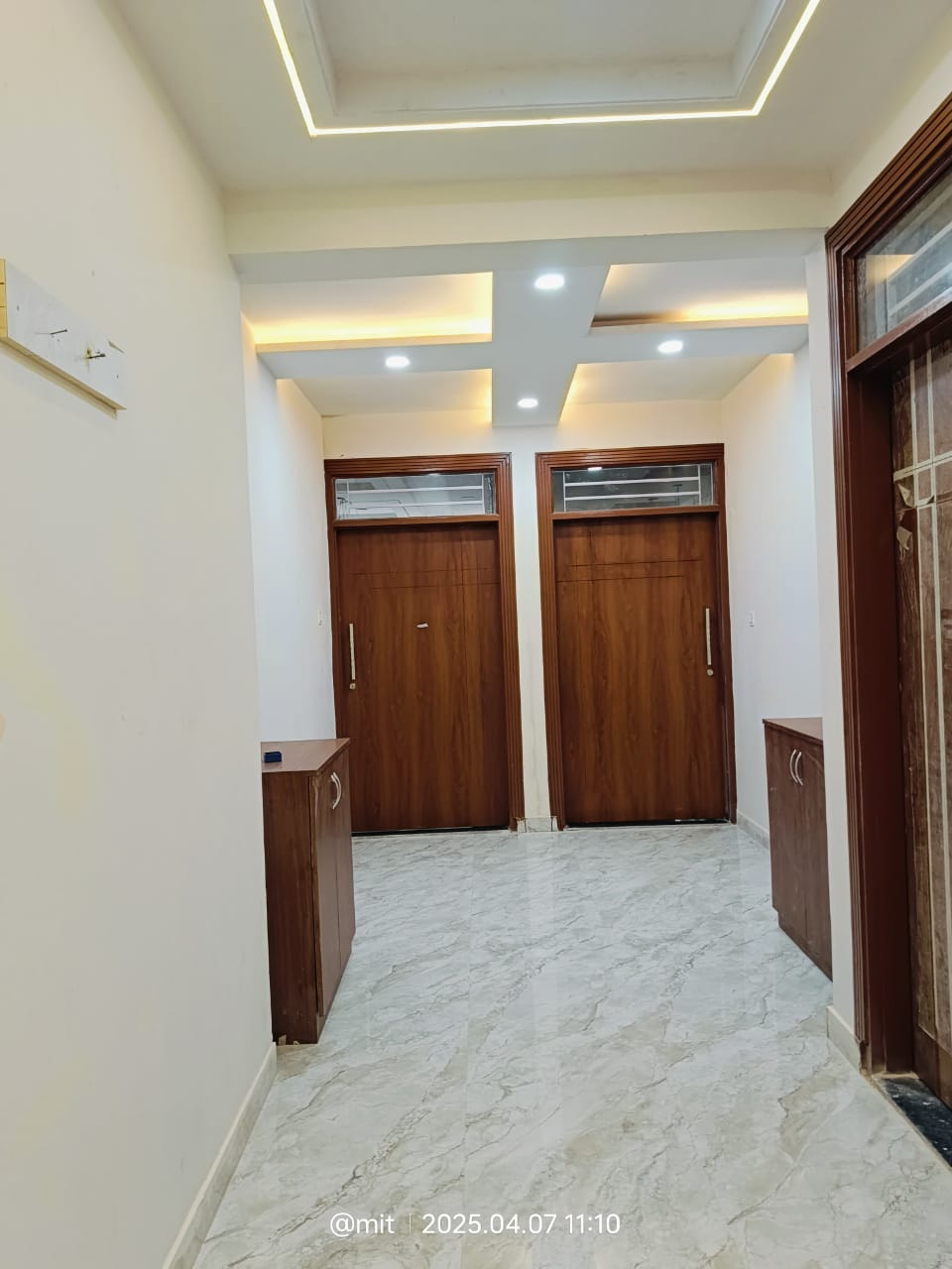 3 BHK + Pooja Room Apartment For Sale in Mansarovar Extension