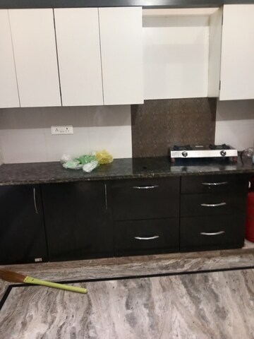 Kitchen in 3 BHK Builder Floor at Sector 40 – for Rent