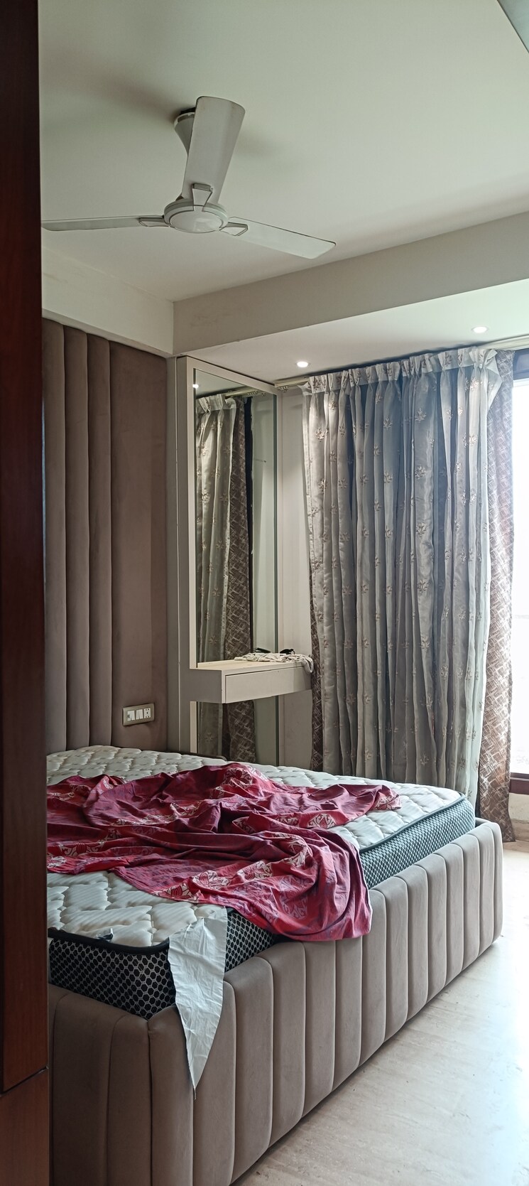 Bedroom, vivek vihar 3 Bedroom 1800 Sq.Ft. Builder Floor In Vivek Vihar Delhi 8865839