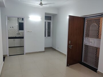 Room in 2 BHK Builder Floor at RWA Apartments Sector 47, Sector 47 – for Rent