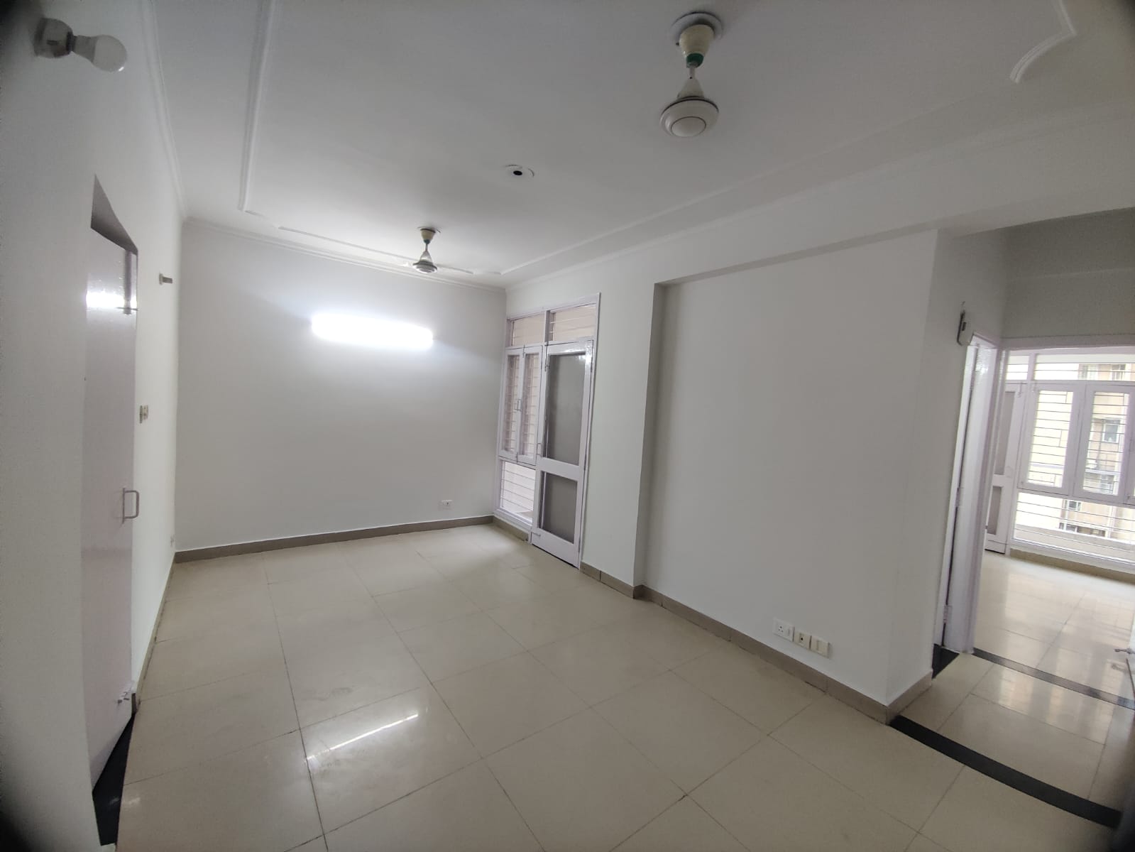 2 BHK + Study Room Builder Floor For Rent in RWA Apartments Sector 47