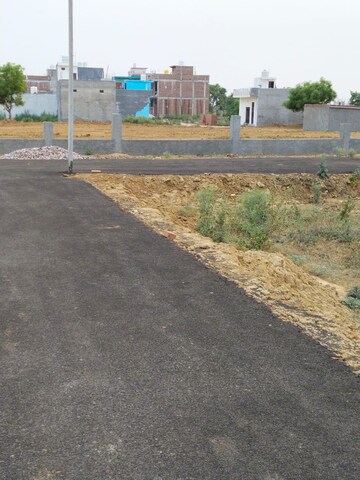 Plot Area in  Plot at Sanjay Vihar, Kulesara – for Sale