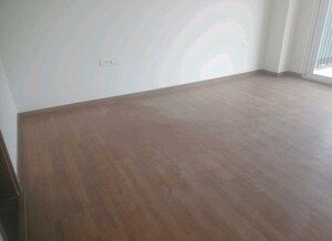 Room in 2 BHK Apartment at Godrej Woods, Sector 43 – for Sale