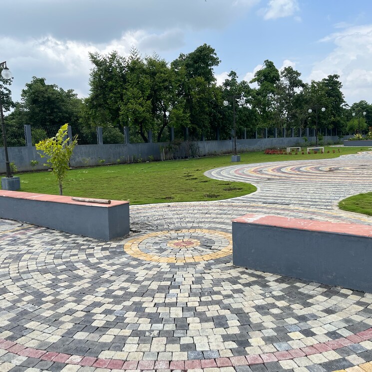 Garden, takli  1210 Sq.Ft. Plot In Takli Nagpur 8865981