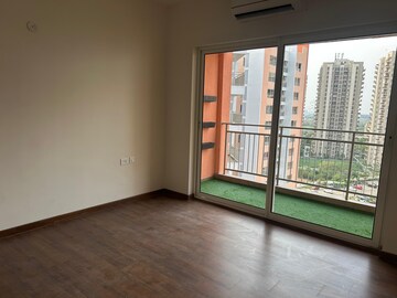 Room in 2 BHK Apartment at Shapoorji Pallonji Joyville Gurgaon, Sector 102 – for Rent