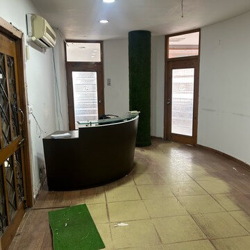   Office Space at Sector 5 – for Rent