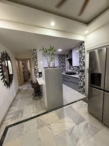 Living Room in 4 BHK Apartment at Orchid Gardens, Sector 54 – for Sale
