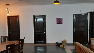 Furnished Amenities in 3 BHK Apartment at Urja Towers, Sector 47 – for Rent