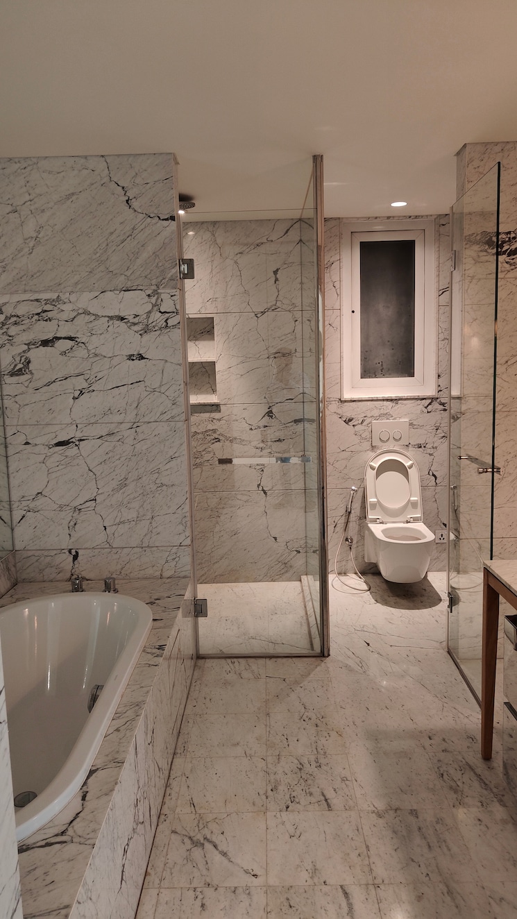 Bathroom, panchshil-yoopune 4 Bedroom 6850 Sq.Ft. Apartment In Hadapsar Pune 8866107