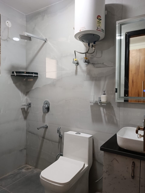 3 BHK + Servant Room Builder Floor For Rent in Kohli One Malibu Town