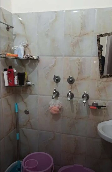 Bathroom in 2 BHK Builder Floor at Sector 22 – for Rent