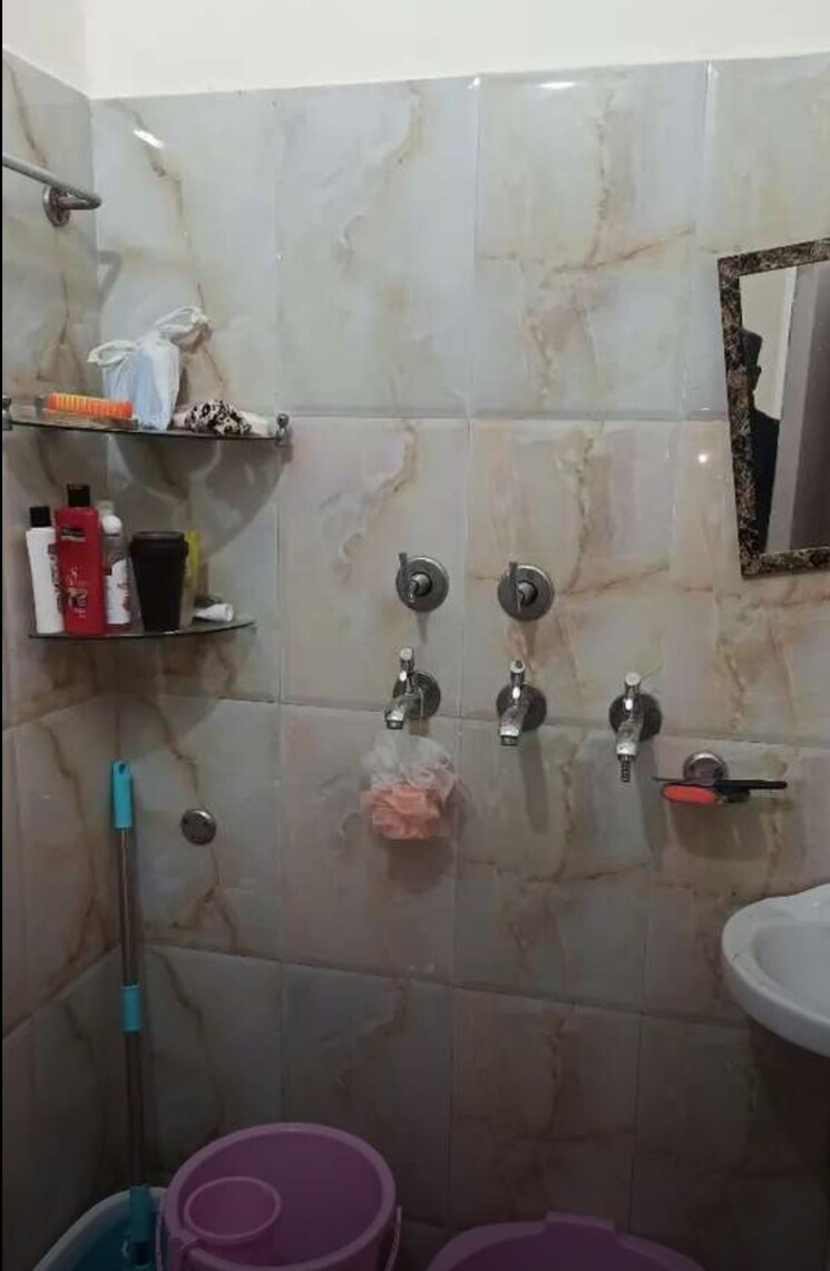Bathroom, sector 22 2 Bedroom 1000 Sq.Ft. Builder Floor In Sector 22 Chandigarh 8866111