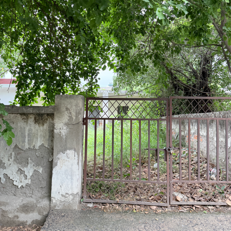 Balcony, sector 105  112 Sq.Yd. Plot In Sector 105 Noida 8866200