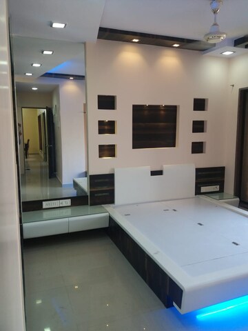 Bedroom in 2 BHK Apartment at Hubtown Gardenia, Mira Road – for Rent