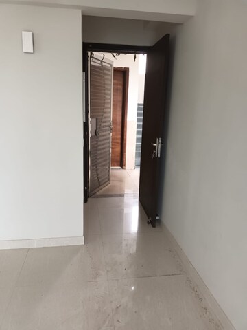 Building Lobby in 2 BHK Apartment at Stellar Mi Citihomes, Omicron Iii Greater Noida – for Sale