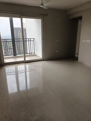 Room in 2 BHK Apartment at Stellar Mi Citihomes, Omicron Iii Greater Noida – for Sale