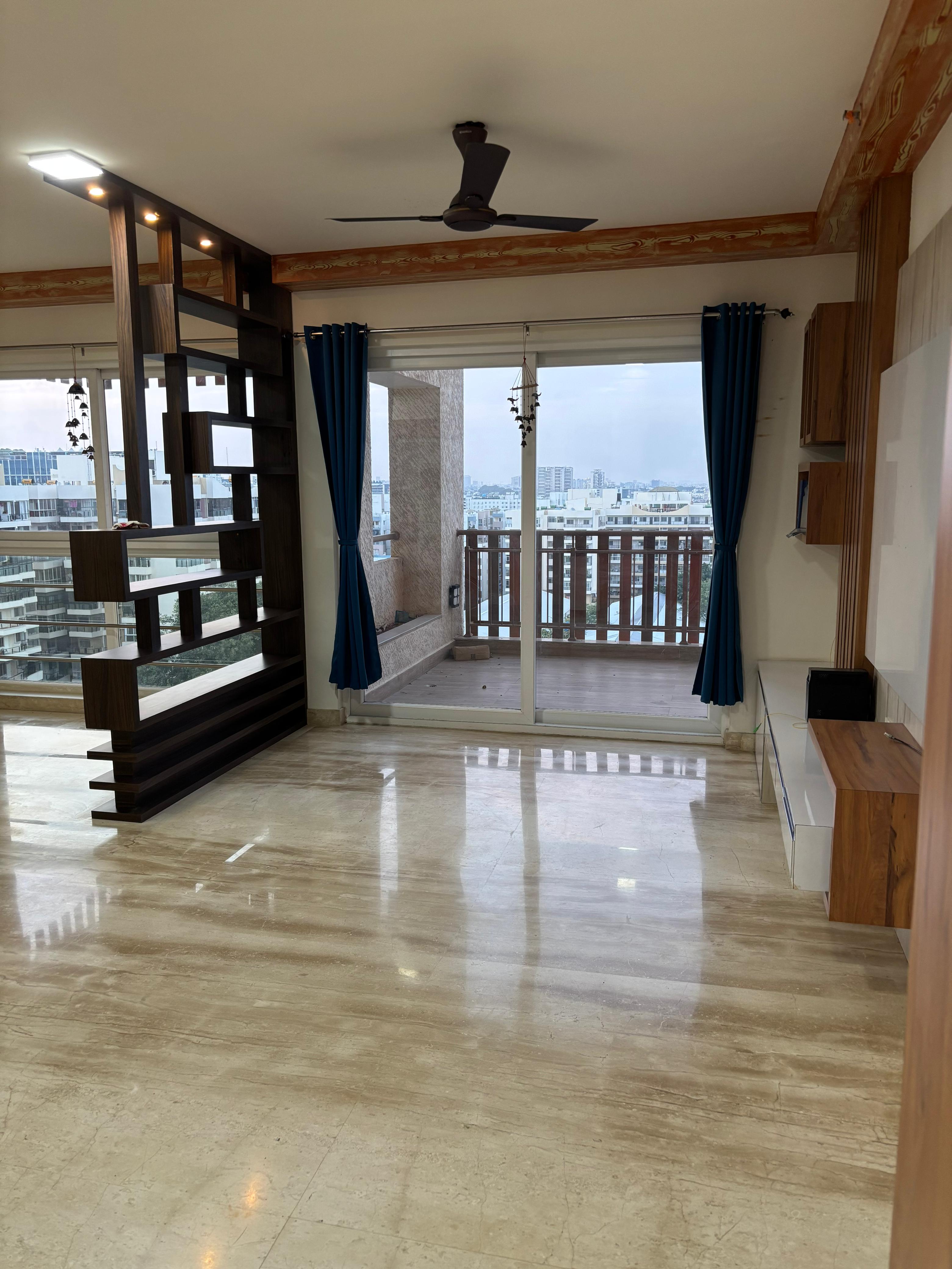 3 BHK 1700 Sq.Ft. Apartment in Mahindra Windchimes