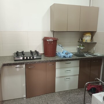 Kitchen in 1 BHK Builder Floor at Sector 54 – for Rent
