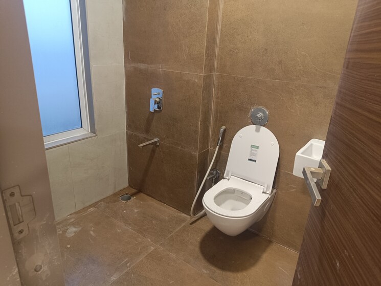 Bathroom, malad west Pg For Boys In Malad West 8866522