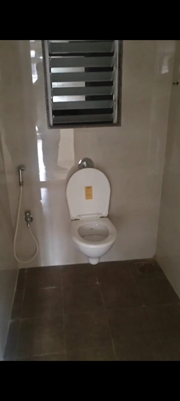 Bathroom, siddhivinayak-pratima-gold 2 Bedroom 1150 Sq.Ft. Apartment In Taloja Navi Mumbai 8866570