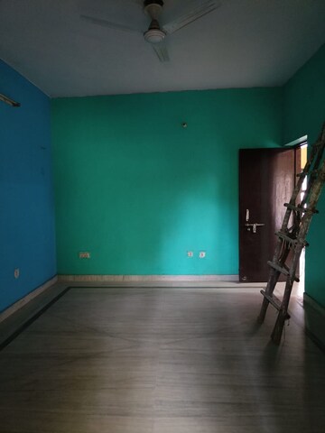 2 BHK Independent House For Rent in Sector 56