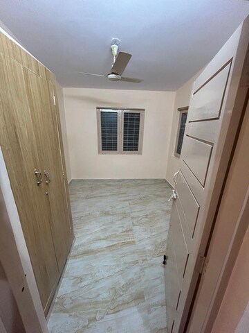 Room in 2 BHK Independent House at Dommlur, Domlur – for Rent