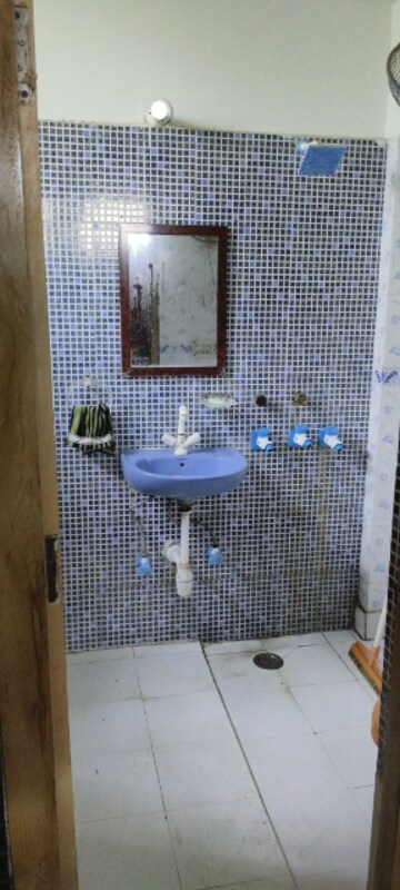 Bathroom in 3 BHK Builder Floor at Sector 11 – for Sale