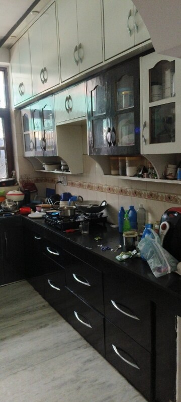 Kitchen in 3 BHK Builder Floor at Sector 11 – for Sale