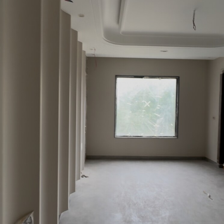 Room, bptp-park-central 4 Bedroom 327 Sq.Yd. Builder Floor In Bathola Faridabad 8866629