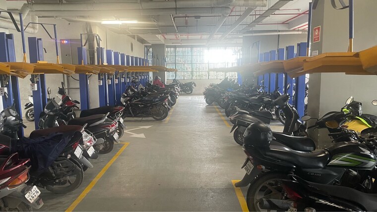  Parking, maruti-millennium-tower Commercial Office Space 1126 Sq.Ft. In Baner Pune 8302919