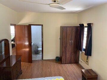 Bedroom in 2 BHK Apartment at Wellington Mews, Koregaon Park – for Rent