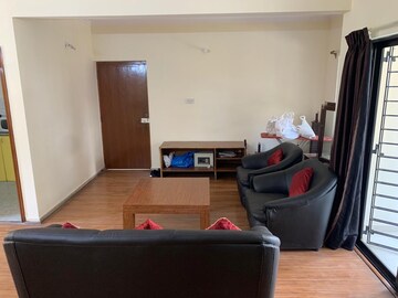 Bedroom in 2 BHK Apartment at Wellington Mews, Koregaon Park – for Rent