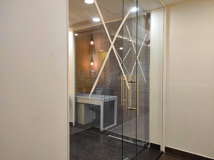 undefined, viman nagar Commercial Office Space 4000 Sq.Ft. In Viman Nagar Pune 8866580