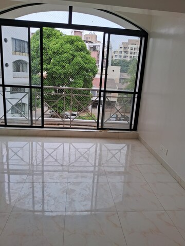 Room in 2 BHK Apartment at Sunshree Woods, Nibm Road – for Rent
