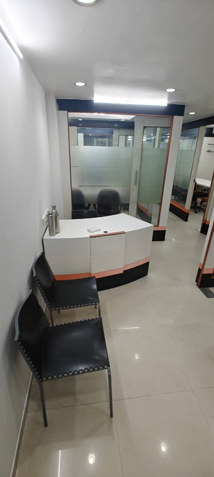 Team Area, ambawadi Commercial Office Space 1300 Sq.Ft. In Ambawadi Ahmedabad 8866624