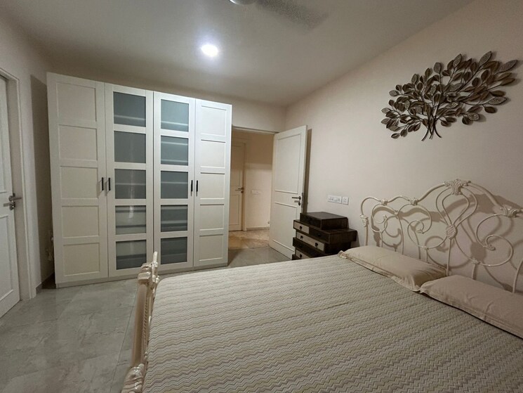  Parking, rodas-enclave-evergreen 5 Bedroom 2200 Sq.Ft. Apartment In Patlipada Thane 8866647