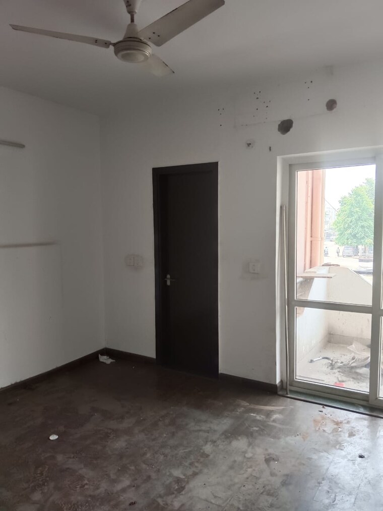 Room, bptp-park-81 3 Bedroom 1446 Sq.Ft. Independent House In Sector 81 Faridabad 8866697