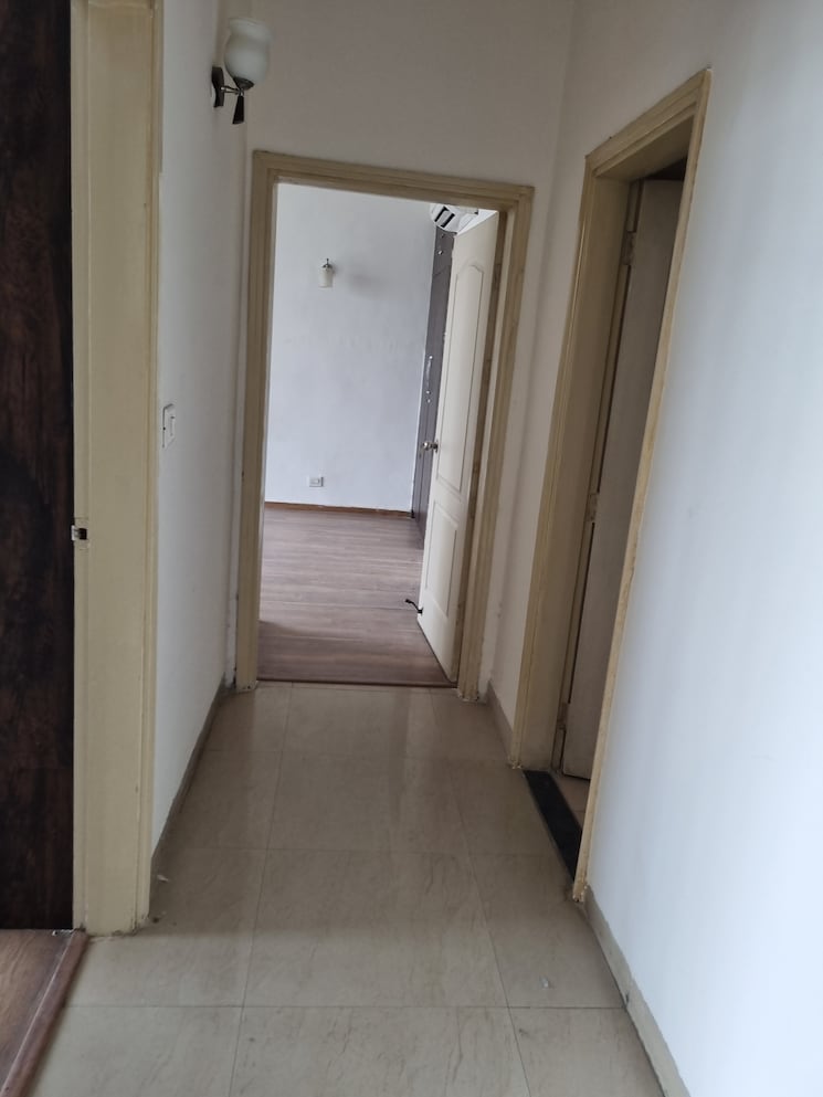 Room, raheja-vedaanta 3 Bedroom 1833 Sq.Ft. Apartment In Sector 108 Gurgaon 8866694