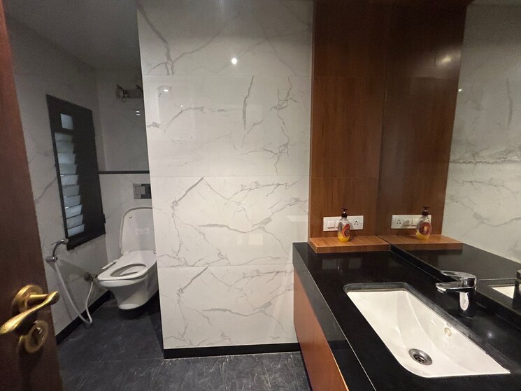 Bathroom, hiranandani-phillipa 3 Bedroom 1200 Sq.Ft. Apartment In Ghodbunder Road Thane 8866688